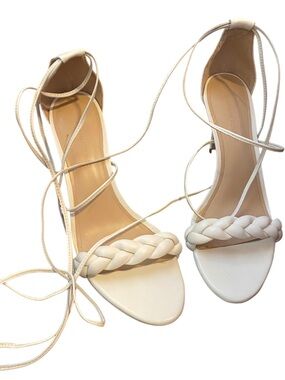 Banana Republic Elegant Cream Strappy Women's Sandals